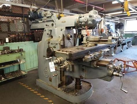 Cincinnati universal milling machine